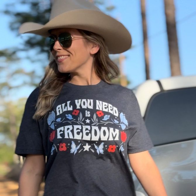 Women's Freedom Boyfriend Fit T-Shirt - Midnight Navy - Image 9