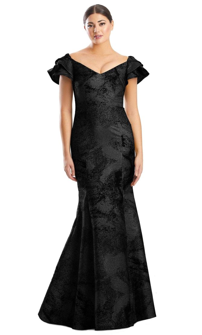 Layered Sleeve Trumpet Long Gown